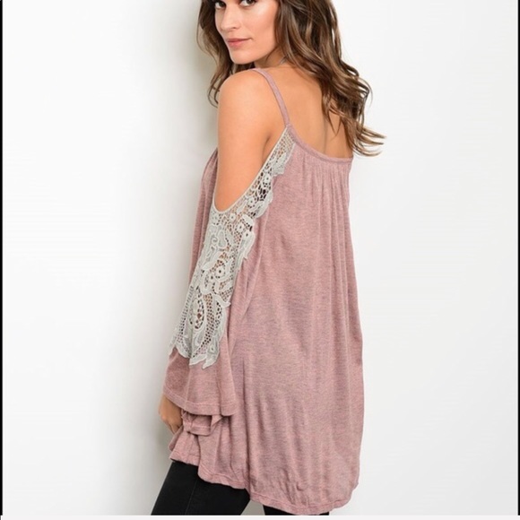 HP 🎉 Cold shoulder blouse - Picture 4 of 4